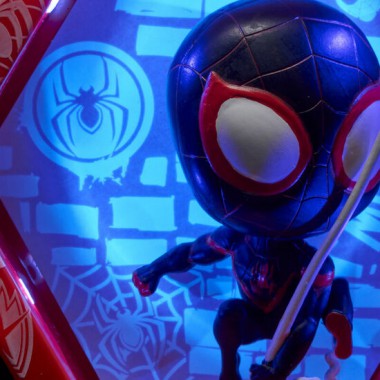 FIGURA LED WOW! POD MILES MORALES MARVEL