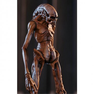 FIGURA PREVIEWS EXCLUSIVE THE NEWBORN ALIEN RESURECTION 1/18